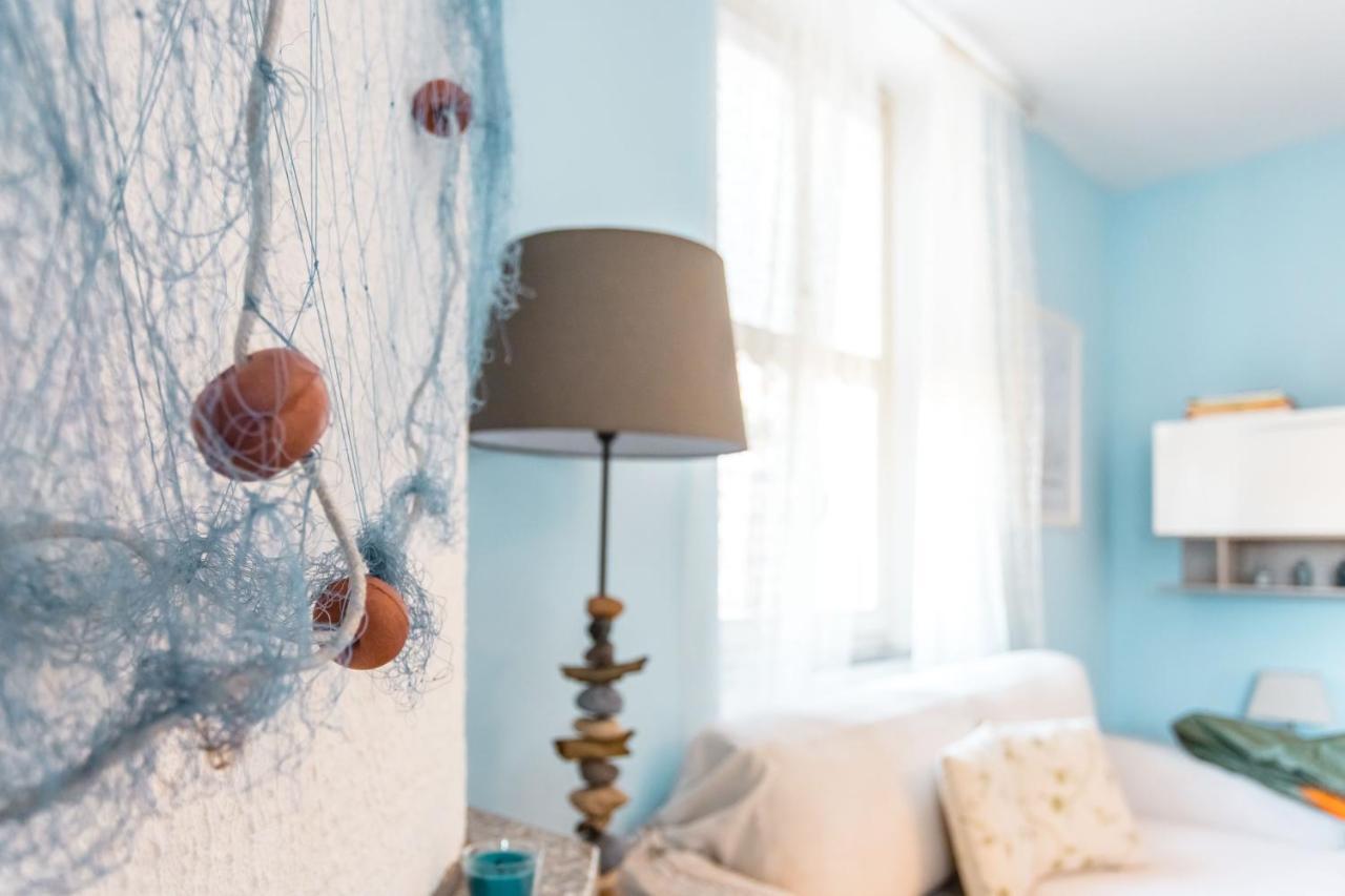 Porto Azzurro Apartment ヴァレンナ エクステリア 写真